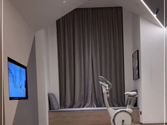 -上海虹桥中心爱琴海亚朵S酒店