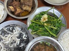 -阿秋牛排(湖心街店)