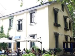 -也枫·小黄楼(南山路旗舰店)