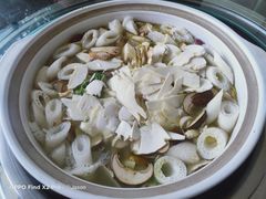 -野菌皇海景野生菌火锅(滨海大道店)