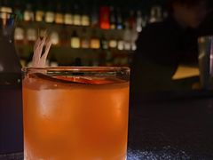 -三两三民谣咖啡清吧