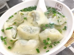 特色荠菜肉馄饨-潘国仙耳光馄饨(黄家阙路店)
