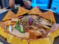 -小船渔村•大连菜•大连焖鱼(黄河路店)