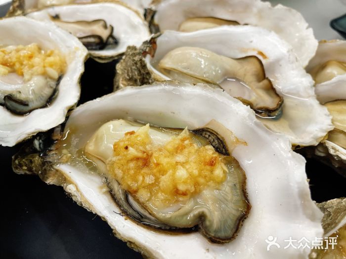渔文乐·海鲜大排档(千灯湖店)炭烧生蚝图片