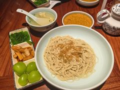 -裕兴记•蟹黄面馆(人民广场店)