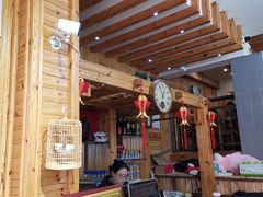 大堂-老东镇啤酒屋海鲜加工·蒸汽海鲜·海鲜烧烤(台东店)