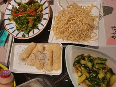 -黄记煌三汁焖锅(新佳丽江汉路店)