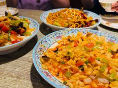 -巴依兄弟西域美食(机场店)