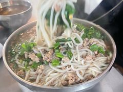 -正宗杨记普洱酸醋米线(总店)