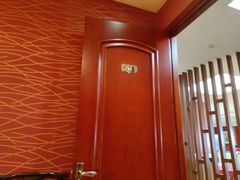 -红泥美食坊(良安路店)