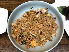 海鲜炒饭-喜洲吧·江畔老船厂·庭院餐厅(喜临院店)