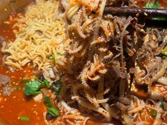 -张翻越·川渝冒菜·武汉黑鸭煲(城北万象城店)