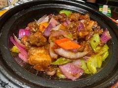 -东口码头·烧鸽子·鱼头泡饼·地方菜(金鹰悦城店)