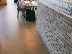 大堂-麦当劳(三亚凤凰机场店)