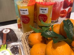 -85度C(生甜甜圈研究工坊·上海平凉店)