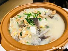 -郑庄脂渣海鲜楼(九水路店)