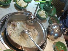 -润园四季椰子鸡火锅(海上世界店)