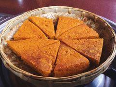 青稞饼-银同牦牛肉火锅