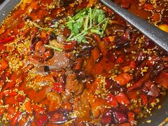 -麻六记(凤凰汇店)