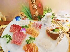 -青瓦餐厅·生鱼片·韩园烤肉(西塔店)