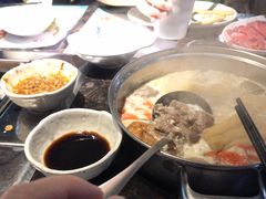 -阪尚皇·原切牛排·烤肉火锅自助(北京路店)