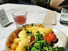 意式肉球煎蛋饼-The Rug Cafe(王府中环店)
