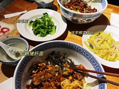 -沪西老弄堂面馆(定西路店)