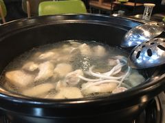 -东椰·海南椰子鸡火锅(朝阳门店)