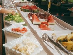 -爱客得牛排海鲜烤肉·火锅自助(春熙路黑金好店)