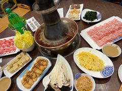 -楼外楼大刀肉传统火锅居(幸福街店)