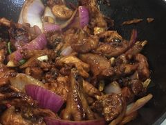 -胡须佬鸡煲四季火锅店(石厦西村直营店)
