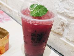 蓝莓可尔必思-满记甜品(日月光二店)