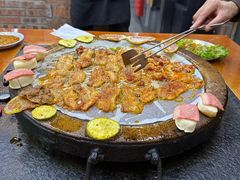 -老姐石板烧烤+铜炭火锅(总店)