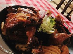 烤鸡配薯条-杭州国际会议中心洲际酒店-德国啤酒屋(砂之船国际生活广场店)