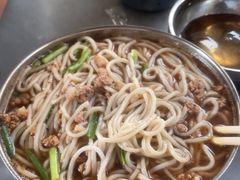 -正宗杨记普洱酸醋米线(总店)