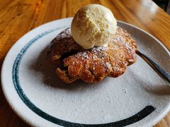 苹果派伴香草冰淇淋-SMOKI & CO(五大道店)