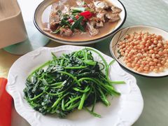 -鑫悦楼煎蟹·16年海鲜大排档
