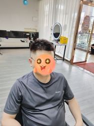 -柯林烫染·接发店