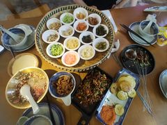 -包整·丝娃娃(一览甲秀楼风景店)