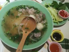 -越弥越南传统美食馆