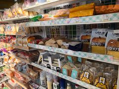 -阳光小玛特便利店(华府天地购物中心店)