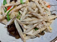 鲜百合炒莲藕-龙桥私厨·姜花菊花过桥鱼·顺德菜(容桂店)