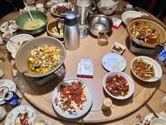 -小洞天柴火土菜馆