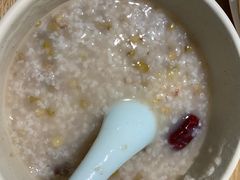绿豆百合莲子粥-哈尔滨粥屋(运城总店)
