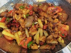 -老唐三下锅 ·张家界地标美食(溪布街店)