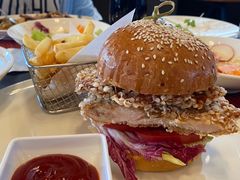 -WOLFGANG PUCK KITCHEN & BAR(迪士尼小镇店)