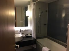 -上海虹桥西郊假日酒店