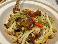 -峨嵋小镇·川菜(正定朗华店)