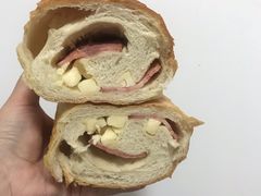 萨尔斯培根芝士-野上麦田(中贸广场店)