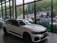 -上海宝信宝马4S店